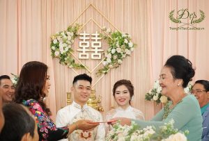 Những điều không thể thiếu trong nghi lễ gia tiên ngày cưới